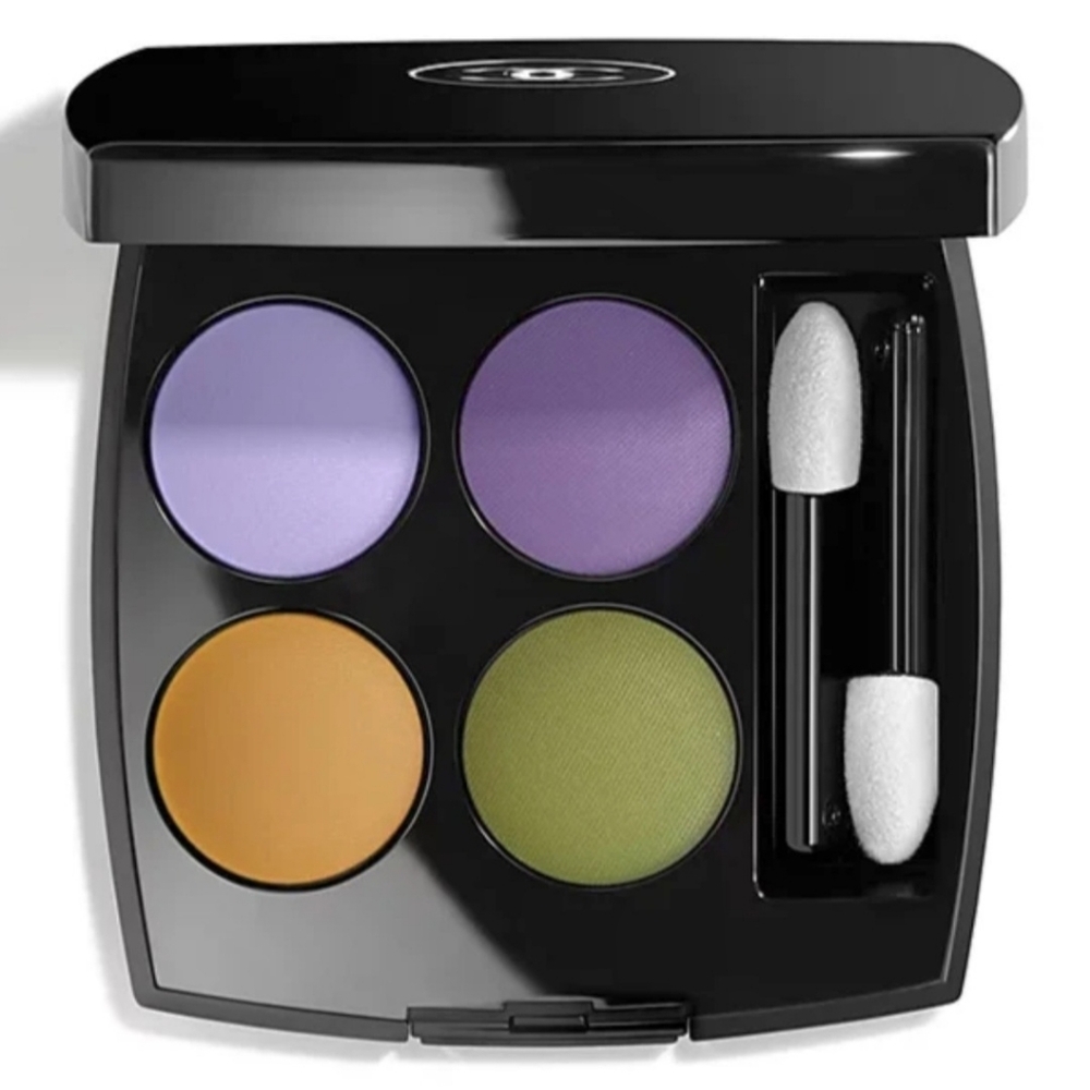 CHANEL LIMITED EDITION 394 DIVINATION Les 4 Ombres  Eyeshadow Pallet New